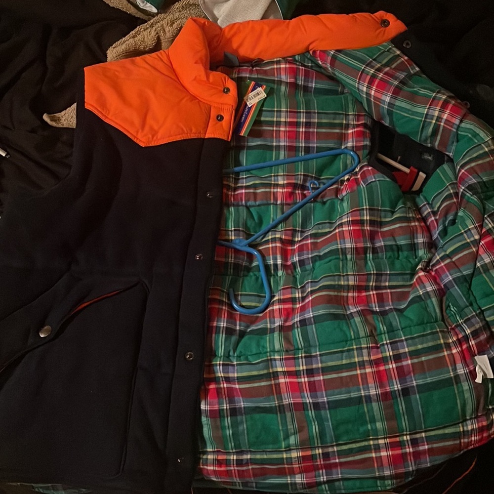 Polo Vest XL never worn